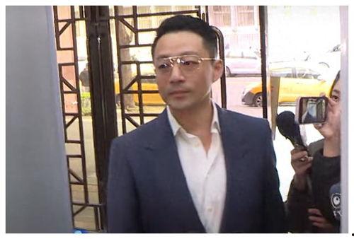 吃瓜的博主娱乐,吃瓜博主带你揭秘幕后真相